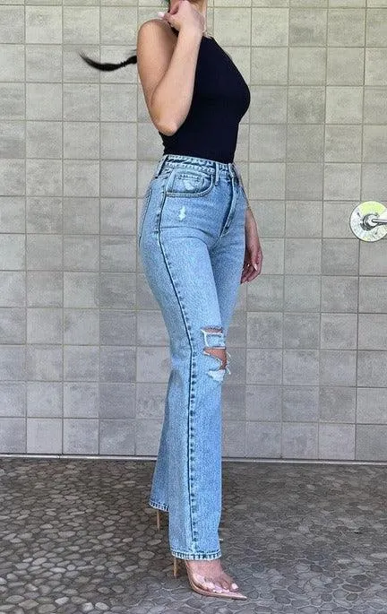 Distressed Straight Leg Jeans