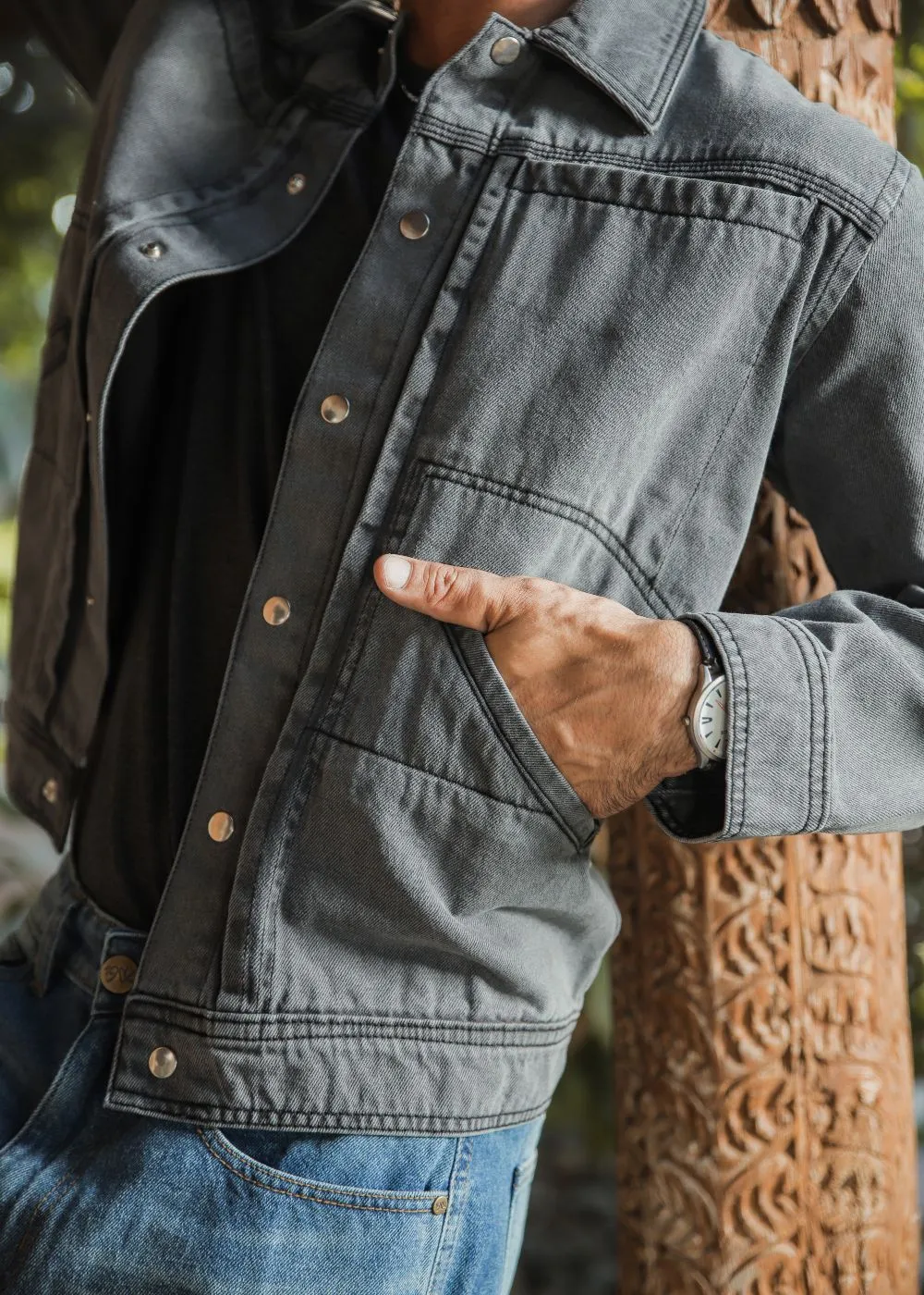 Grey Denim Jacket & Blue Vertex Jeans Look