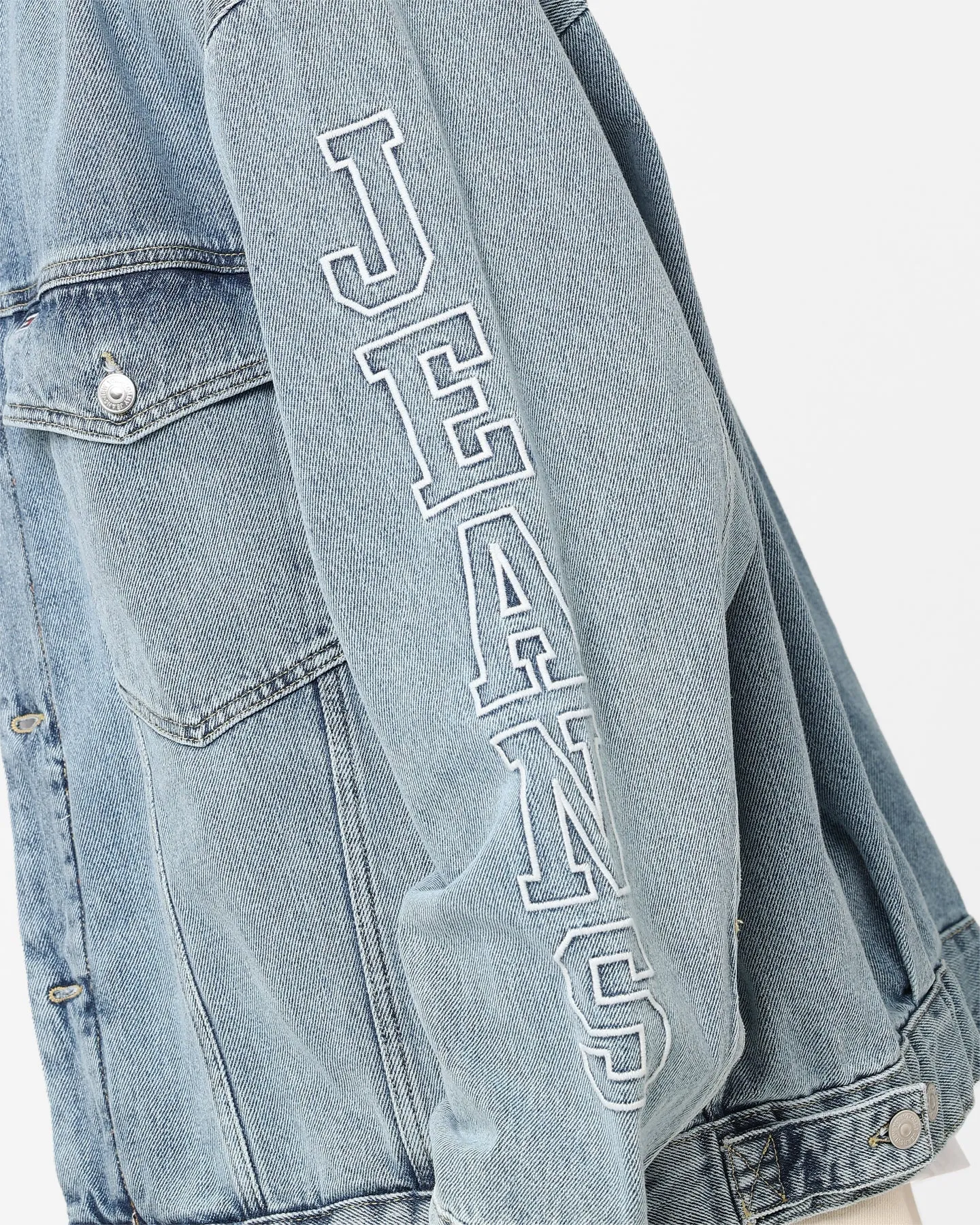 Tommy Jeans Aiden Oversized Denim Jacket Denim Light